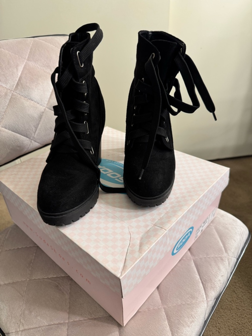 Soda Black Lace-Up Chunky Heel Ankle Boots - Picture 5 of 5